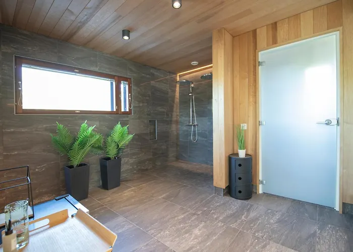 North Aurora - Near The Santa Claus *